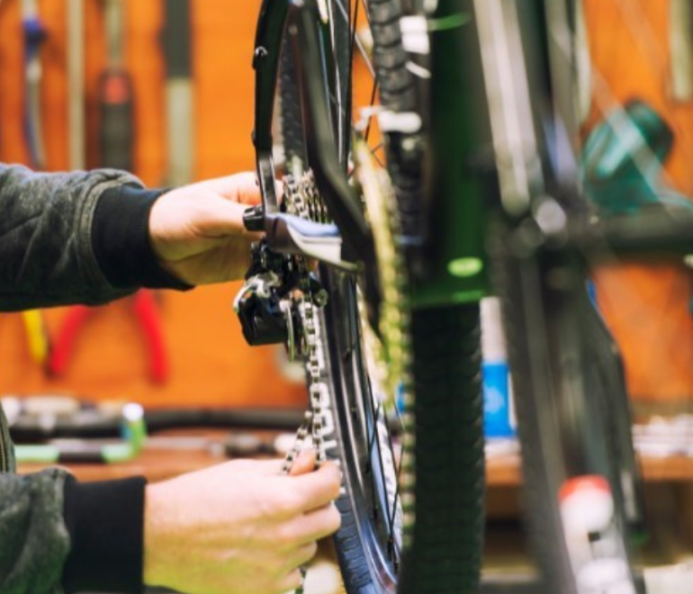 Atelier de mécanique de vélo