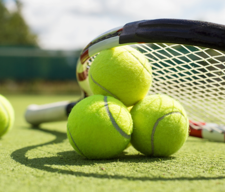 Camp de tennis - Été 2025